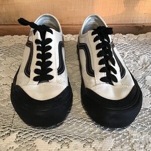 VANS Ultra Cush Black Cream Skateboard Shoes Mens 5.5 Womens 7 Lace-Up Clean